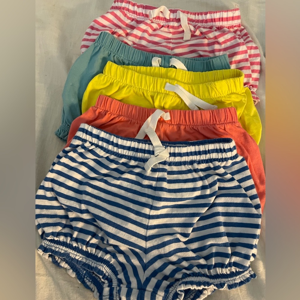 Set of 5 12-18 mos primary bloomers